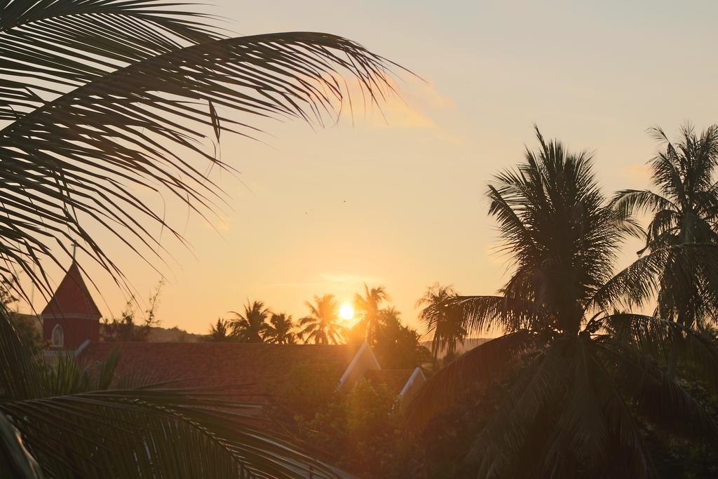 Sunrise Village Hotel Mui Ne Exterior photo